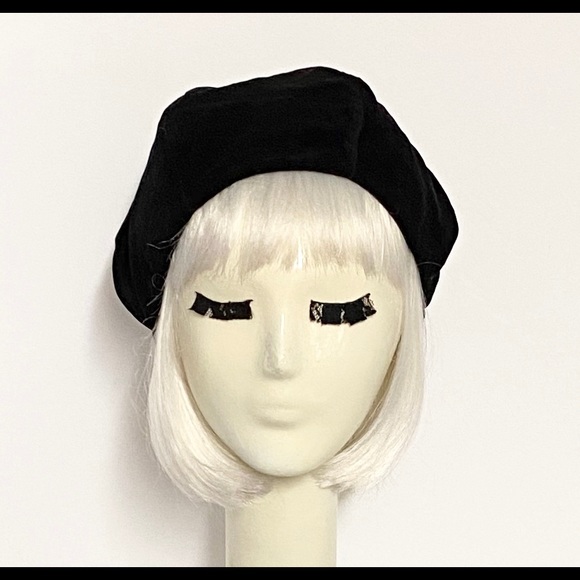 Velvet Black Beret Hat